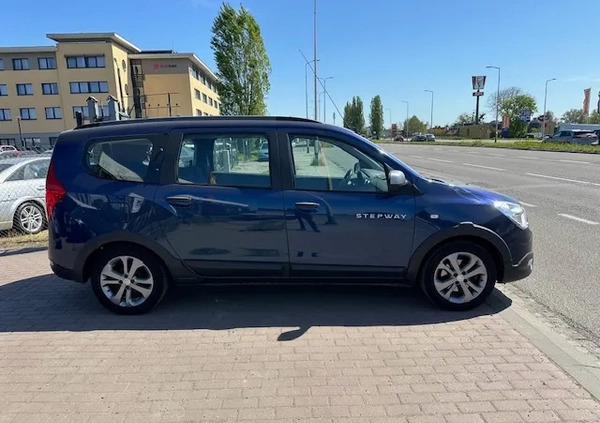 Dacia Lodgy cena 38900 przebieg: 161000, rok produkcji 2016 z Miasteczko Śląskie małe 67